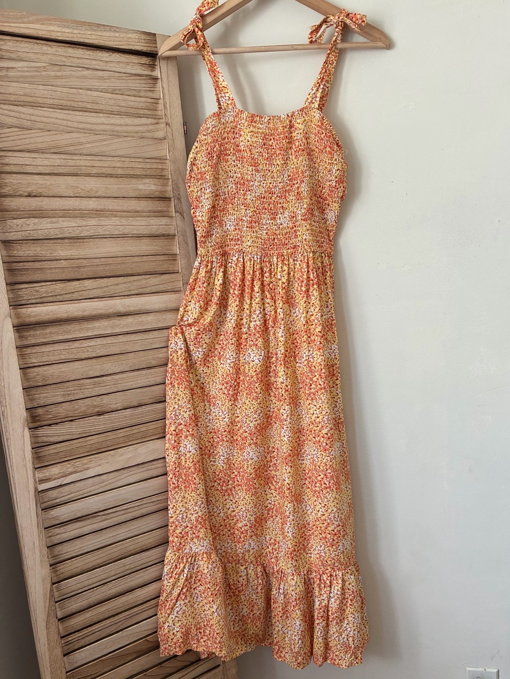 Jessica Simpson Cottagecore Floral Smocked Midi Dress Orange Yellow Garden M